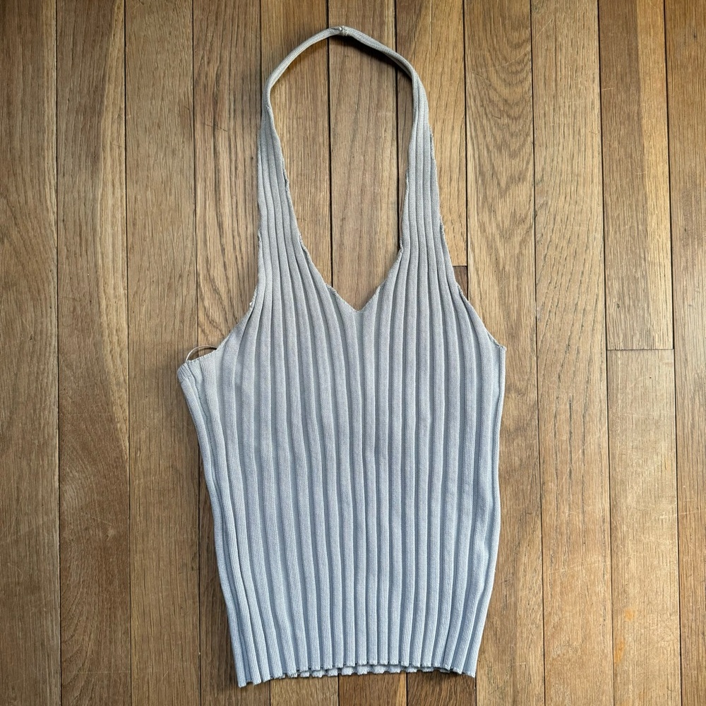 Soft gray ribbed knit halter top - perfect for summer #summertop